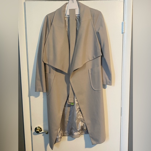LIONESS GREY BELTED WRAP COAT - Picture 3 of 5